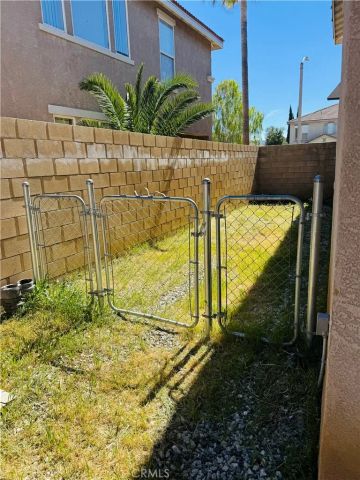 3525 Fairgreen Lane, Palmdale, CA 93551