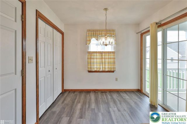 1927 Vintage Road, Bethlehem Twp, PA 18045