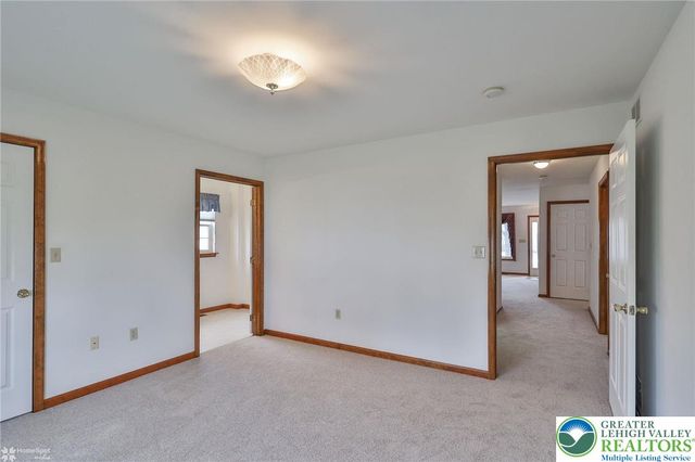 1927 Vintage Road, Bethlehem Twp, PA 18045