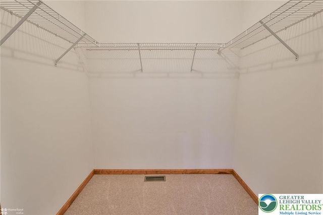 1927 Vintage Road, Bethlehem Twp, PA 18045