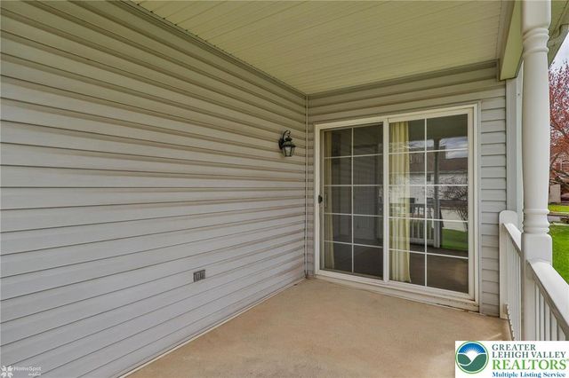 1927 Vintage Road, Bethlehem Twp, PA 18045
