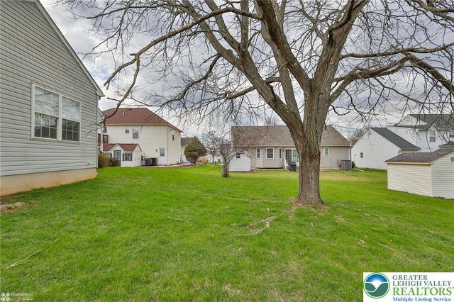 1927 Vintage Road, Bethlehem Twp, PA 18045