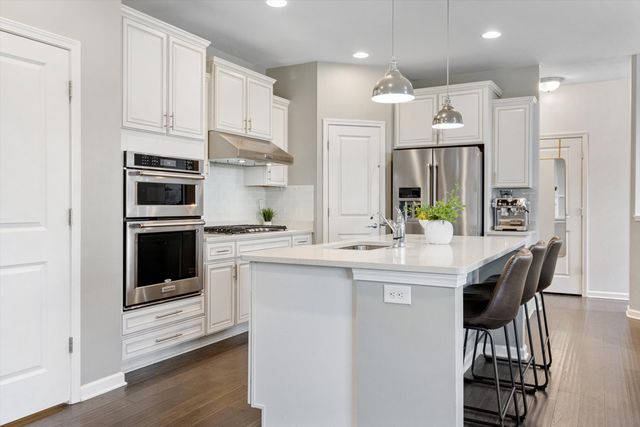 57662 Village Drive, Lyon Twp, MI 48165