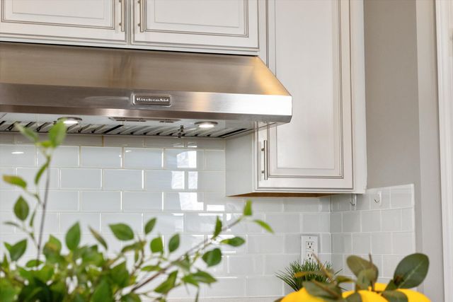 57662 Village Drive, Lyon Twp, MI 48165