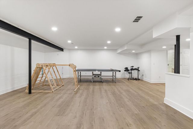 57662 Village Drive, Lyon Twp, MI 48165