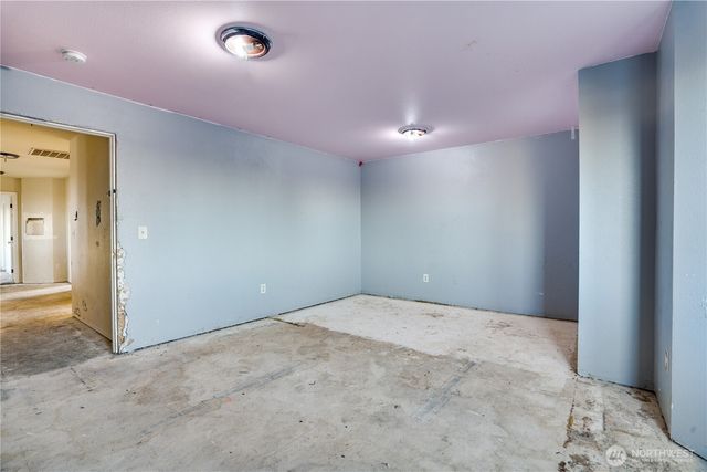 4051 E J Street, Tacoma, WA 98404