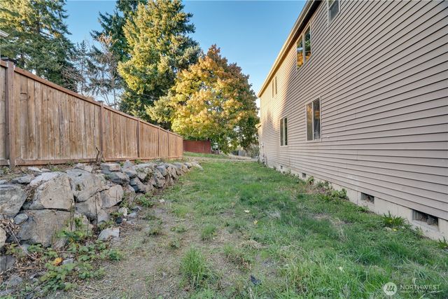 4051 E J Street, Tacoma, WA 98404