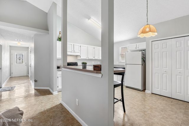 3000 WAVERING Lane, Middleburg, FL 32068