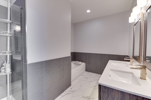 2 Cliveden St 601E, Quincy, MA 02169