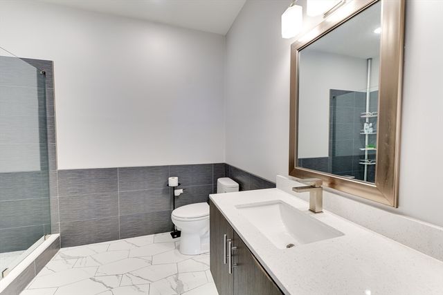 2 Cliveden St 601E, Quincy, MA 02169