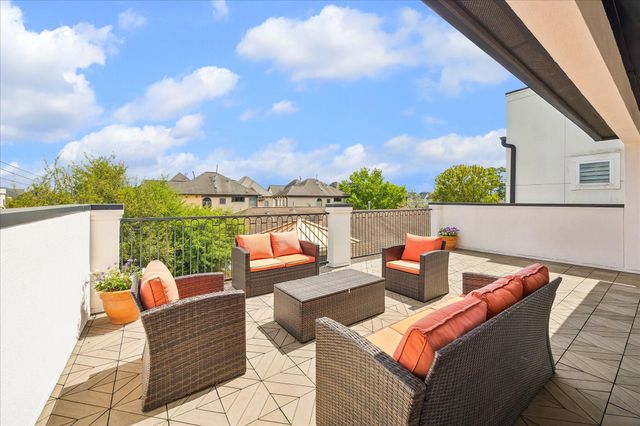 1512 W 23rd Street, Houston, TX 77008