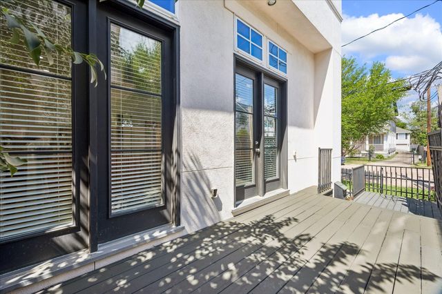 1512 W 23rd Street, Houston, TX 77008