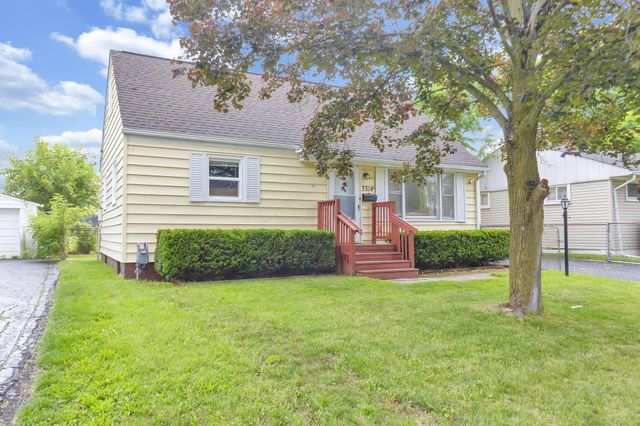 3314 Towers Court N, Columbus, OH 43227