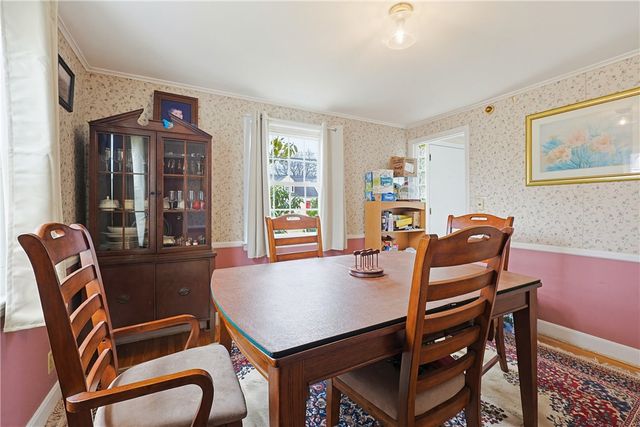 37 Knowles Drive, Warwick, RI 02888