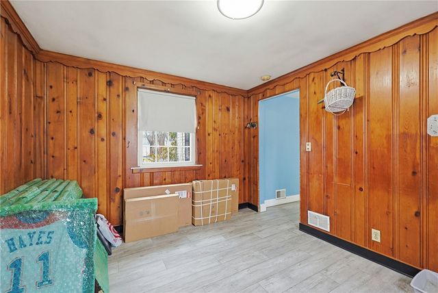 37 Knowles Drive, Warwick, RI 02888