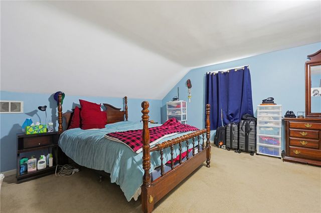 37 Knowles Drive, Warwick, RI 02888