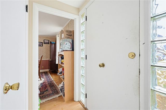 37 Knowles Drive, Warwick, RI 02888