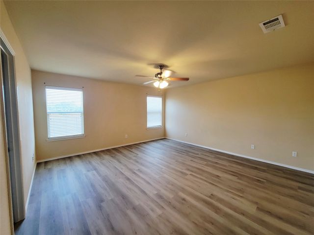 10032 Daly Drive, Fort Worth, TX 76053