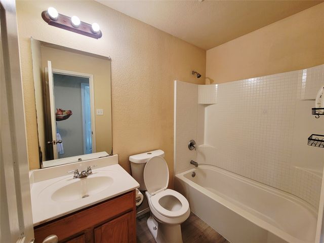 10032 Daly Drive, Fort Worth, TX 76053