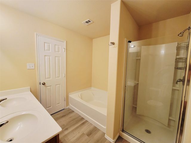 10032 Daly Drive, Fort Worth, TX 76053