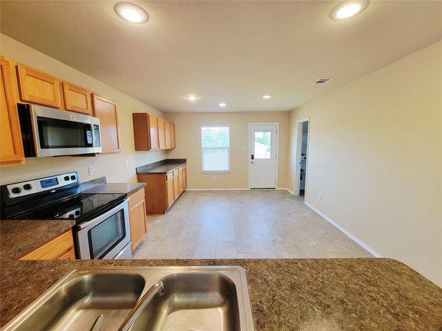 10032 Daly Drive, Fort Worth, TX 76053