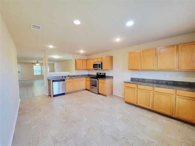 10032 Daly Drive, Fort Worth, TX 76053