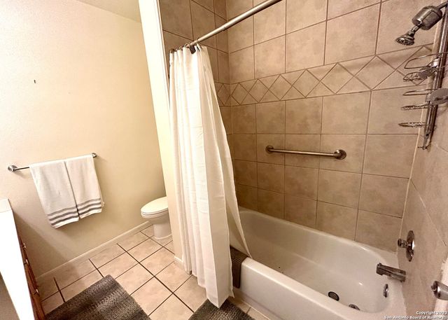 42 Chapel Hill Cir Unit 42, San Antonio, TX 78240
