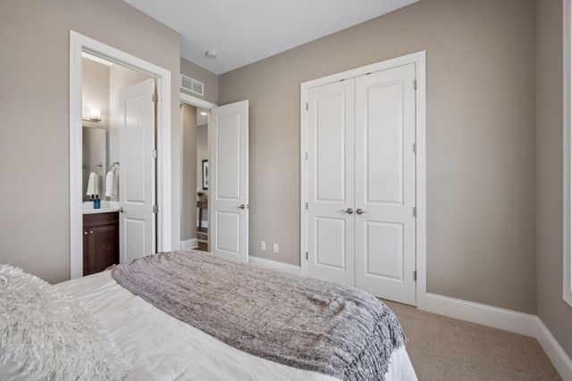 3050 Wild Flower Trail, Medina, MN 55340