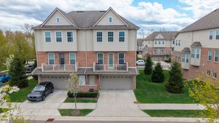 56756 Longhorn Drive, Shelby Twp, MI 48316