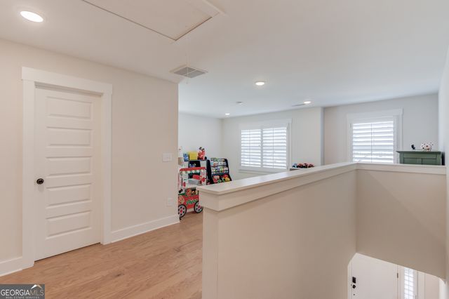 7033 Manchester Drive, Flowery Branch, GA 30542