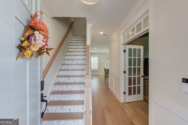 7033 Manchester Drive, Flowery Branch, GA 30542