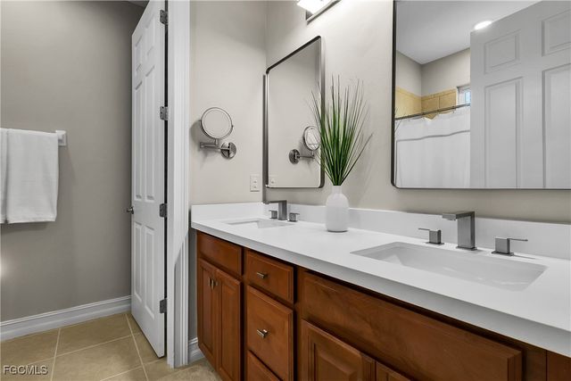 3905 Dunnster CT, Fort Myers, FL 33916