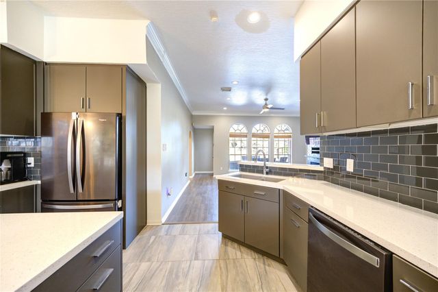 4534 Forest Home Drive, Missouri City, TX 77459