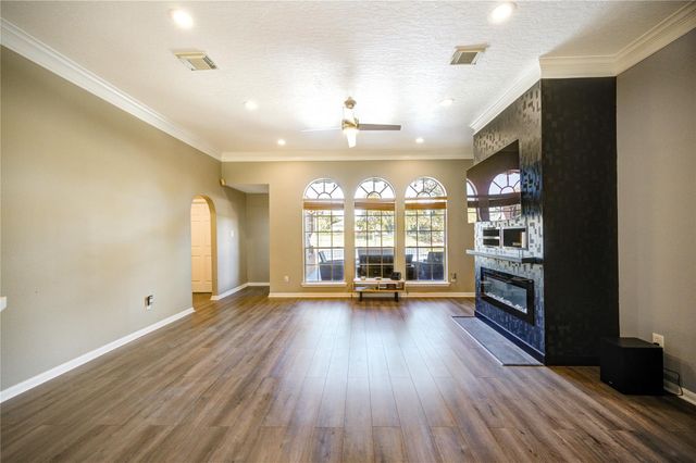 4534 Forest Home Drive, Missouri City, TX 77459