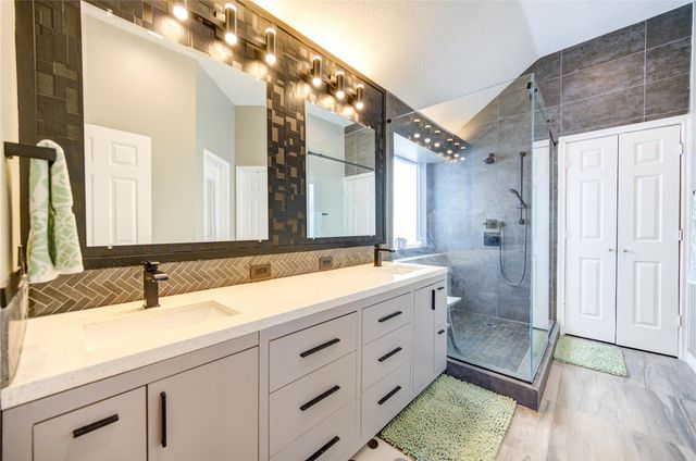 4534 Forest Home Drive, Missouri City, TX 77459