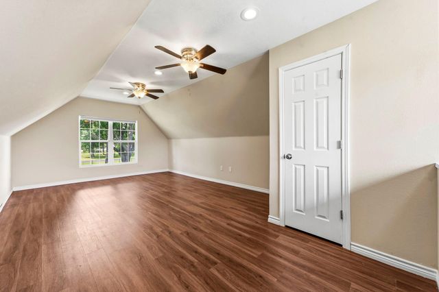 11443 Outpost Cove Drive, Willis, TX 77318