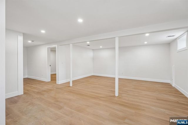 229 Sutton Place, New Milford, NJ 07646