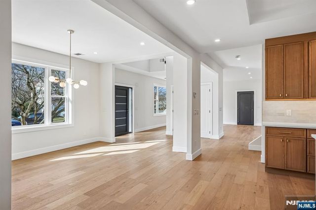 229 Sutton Place, New Milford, NJ 07646