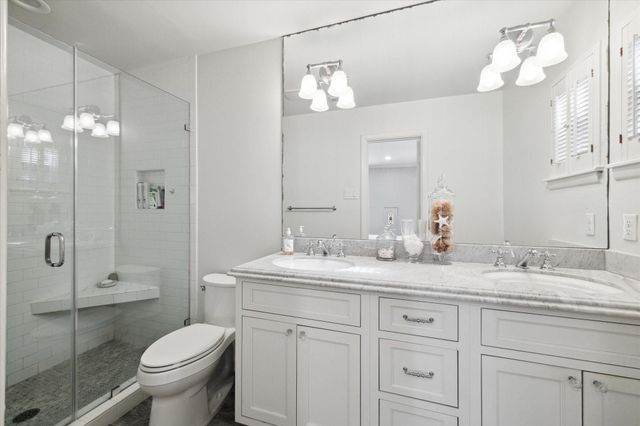 737 Country Lane, Houston, TX 77024