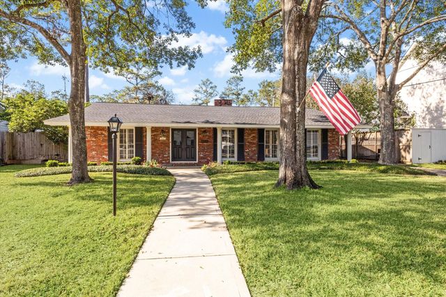 737 Country Lane, Houston, TX 77024