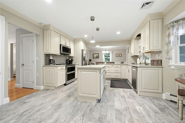 135 Oakwood Road, Port Jefferson, NY 11777