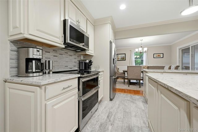 135 Oakwood Road, Port Jefferson, NY 11777