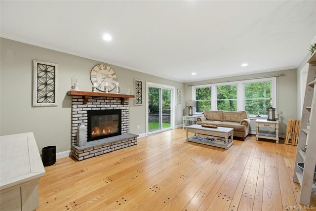 135 Oakwood Road, Port Jefferson, NY 11777