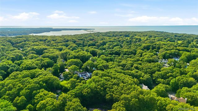 135 Oakwood Road, Port Jefferson, NY 11777