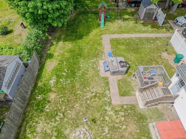 136 Collins St, Attleboro, MA 02703