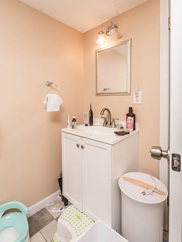 136 Collins St, Attleboro, MA 02703