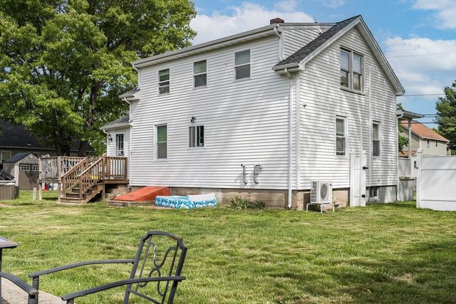136 Collins St, Attleboro, MA 02703