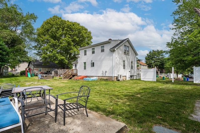 136 Collins St, Attleboro, MA 02703
