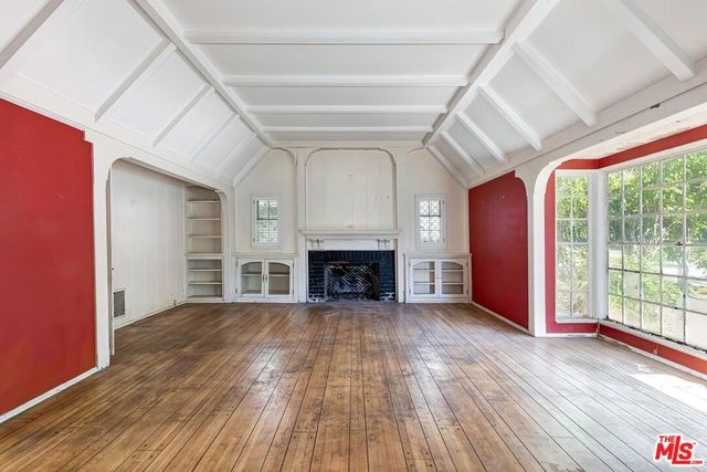 165 Veteran Avenue, Los Angeles, CA 90024