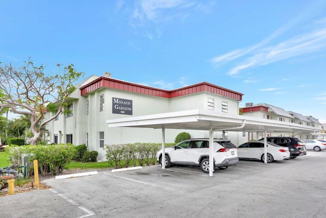 860 SE 6th Avenue 104, Deerfield Beach, FL 33441